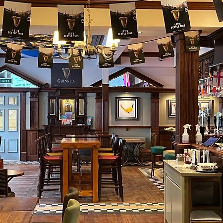 The Globe Inn 阿伯丁 外观 照片