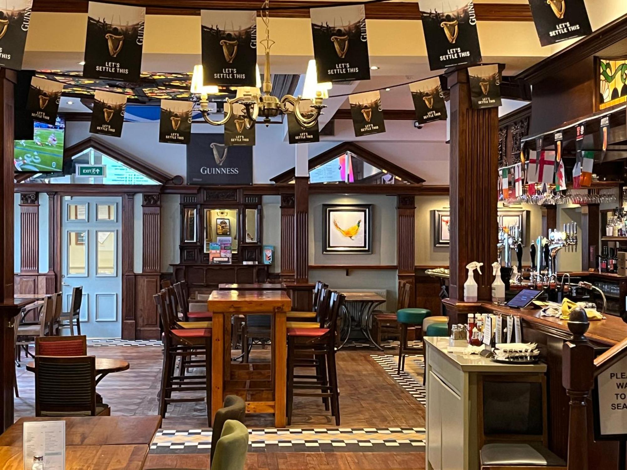 The Globe Inn 阿伯丁 外观 照片