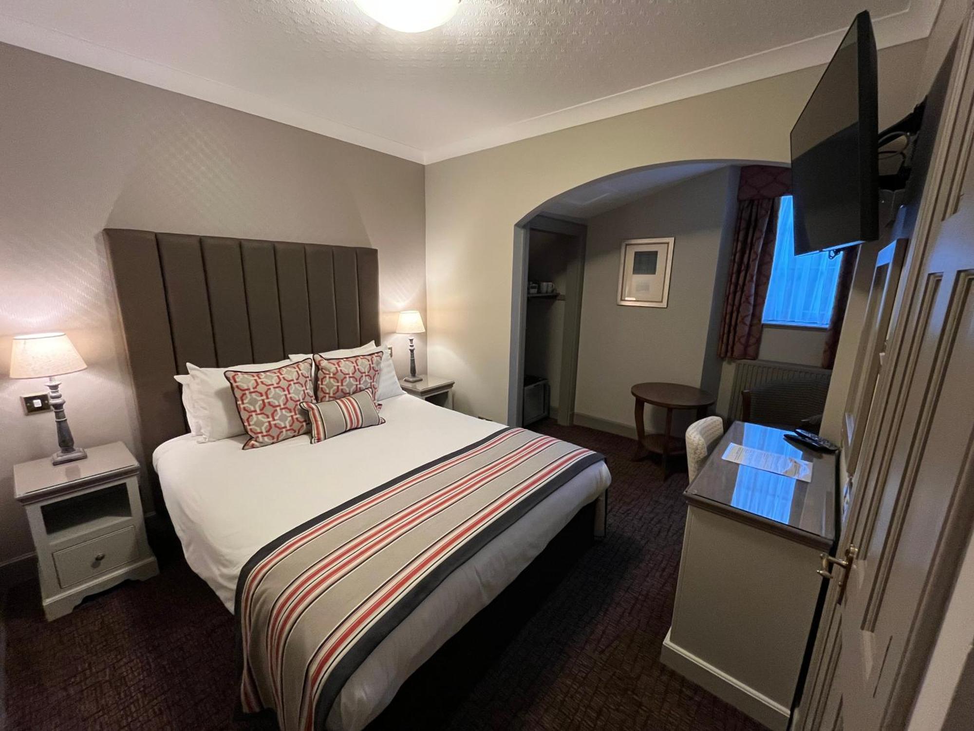 The Globe Inn 阿伯丁 外观 照片