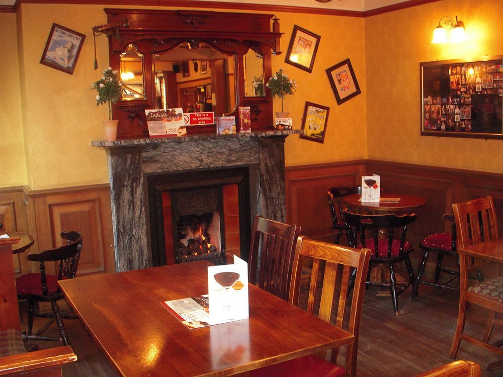 The Globe Inn 阿伯丁 外观 照片